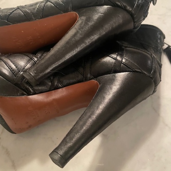 Alaia Black Leather Cage Strappy Open Toed Heels - Picture 10 of 10